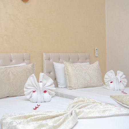 Riad Petite Rose มาร์ราเกช ภายนอก รูปภาพ