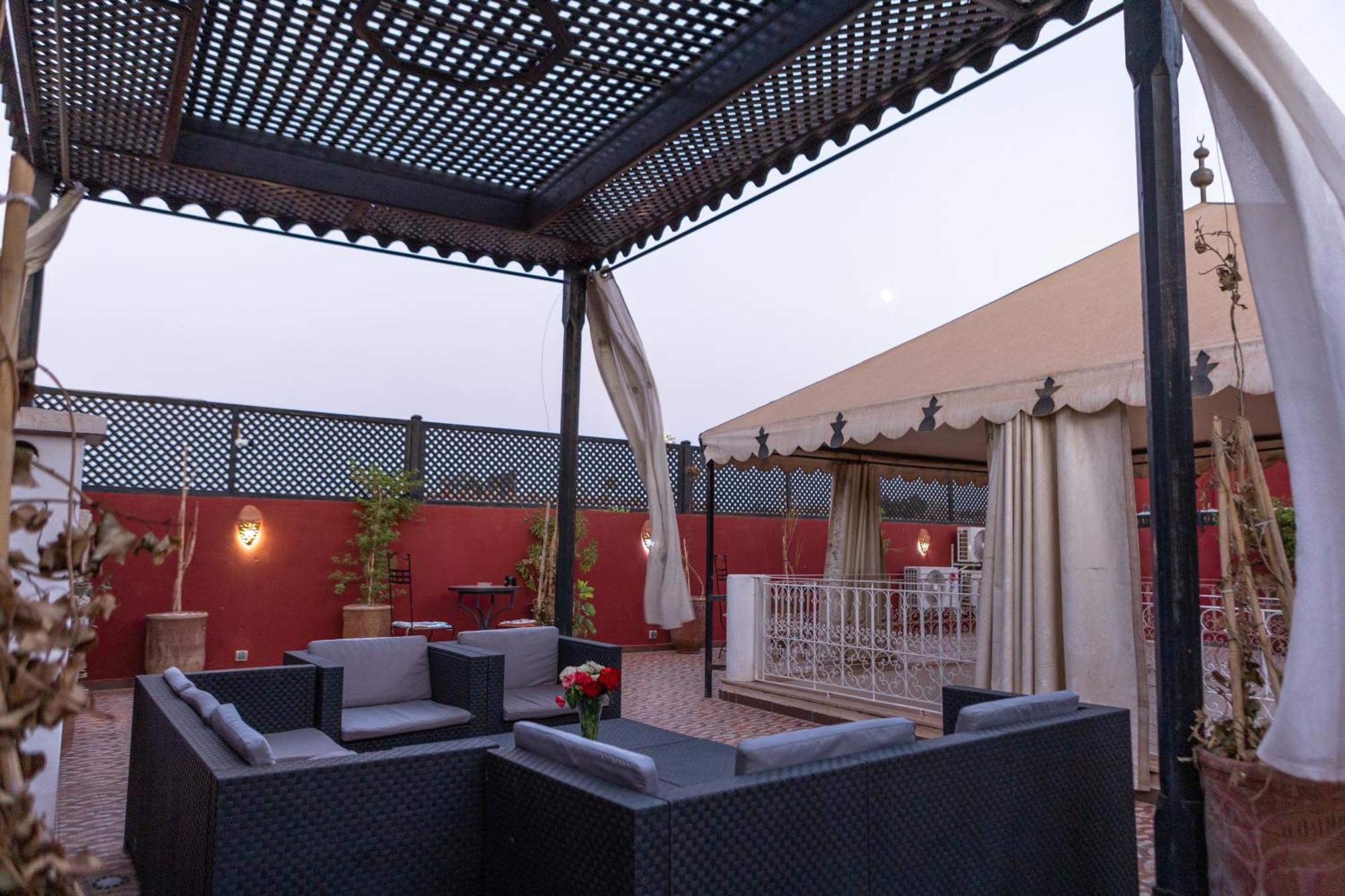 Riad Petite Rose มาร์ราเกช ภายนอก รูปภาพ